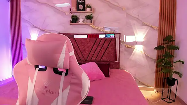 your whore Salome online show from March 16, 2026, 6:32 pm