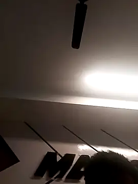 Snapshot of Avinh_09 chatting on February 19, 2026, 1:46 am Avinh 09 online show from February 19, 2026, 1:46 am