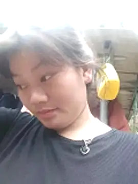 Snapshot of Baby_flower_1 chatting on February 15, 2026, 8:13 am Baby flower 1 online show from February 15, 2026, 8:13 am