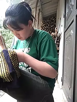 Snapshot of Baby_flower_1 chatting on February 22, 2026, 12:57 am Baby flower 1 online show from February 22, 2026, 12:57 am