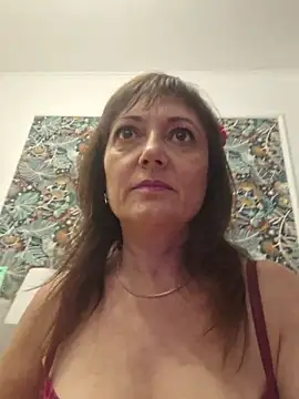 Snapshot of SaraGina chatting on July 10, 2026, 9:37 pm SaraGina online show from July 10, 2026, 9:37 pm