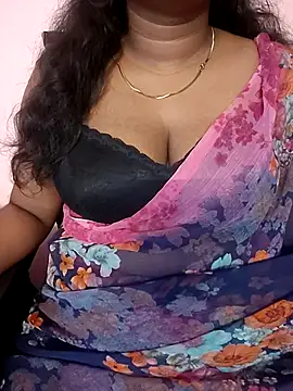 Snapshot of Sravani_ chatting on February 28, 2026, 5:51 am Sravani online show from February 28, 2026, 5:51 am