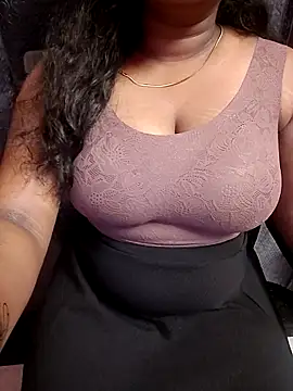 Snapshot of Sravani_ chatting on February 16, 2026, 3:54 pm Sravani online show from February 16, 2026, 3:54 pm