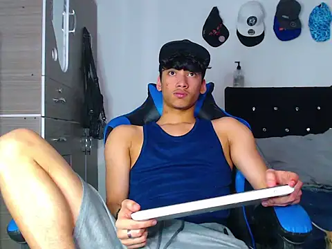 Lyam Russo online show from February 27, 2026, 8:52 pm