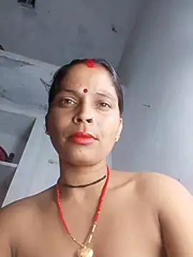 Snapshot of Hot_bh87 chatting on July 2, 2026, 5:41 pm Hot bh87 online show from July 2, 2026, 5:41 pm