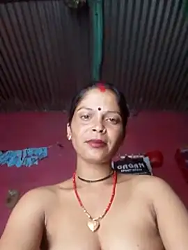 Snapshot of Hot_bh87 chatting on July 12, 2026, 7:04 pm Hot bh87 online show from July 12, 2026, 7:04 pm