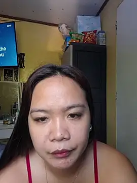Snapshot of Polished_Princess chatting on April 2, 2026, 4:52 am Polished Princess online show from April 2, 2026, 4:52 am