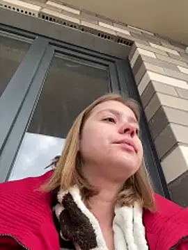 Snapshot of Eva_Leen chatting on February 20, 2026, 6:37 am Eva Leen online show from February 20, 2026, 6:37 am