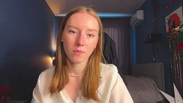 Anna Kare online show from April 16, 2026, 2:18 pm