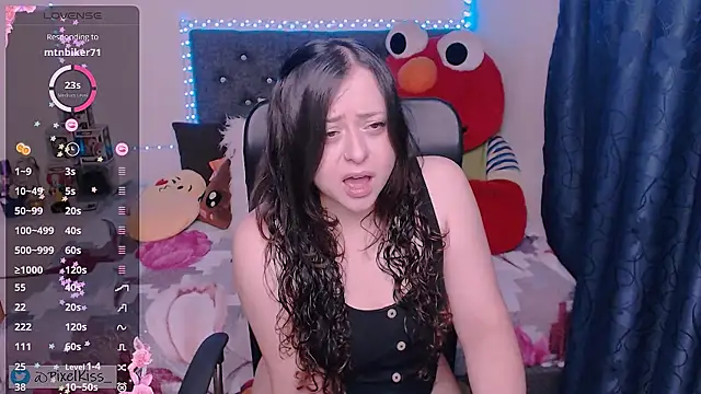 PixelKiss  online show from April 20, 2026, 10:07 am