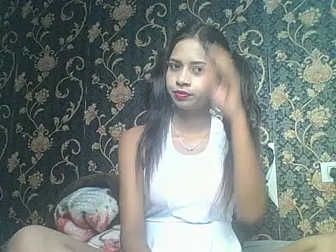 Rani1993 online show from February 17, 2026, 11:40 am