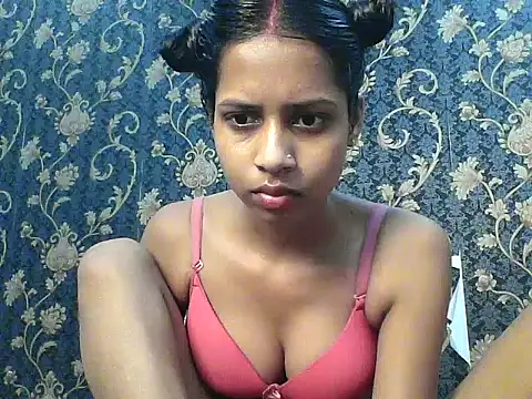 Rani1993 online show from March 10, 2026, 4:49 am