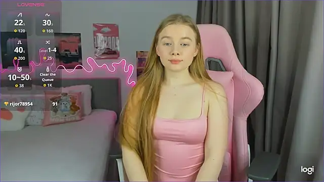 Snapshot of EvaRaee chatting on February 19, 2026, 3:58 am EvaRaee online show from February 19, 2026, 3:58 am