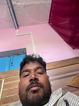 pussylicker9927 online show from March 18, 2026, 8:17 am