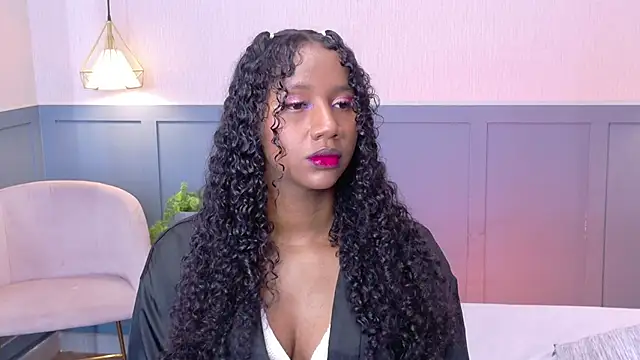 Snapshot of Chloe-Rose- chatting on February 24, 2026, 3:18 am Chloe-Rose- online show from February 24, 2026, 3:18 am