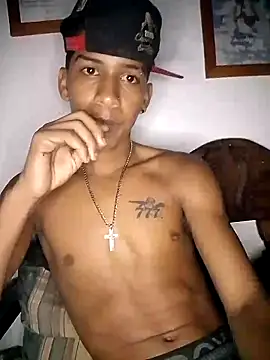 Snapshot of dan30_cm chatting on February 26, 2026, 5:18 am dan30 cm online show from February 26, 2026, 5:18 am