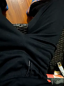 Gstefano1992 online show from March 6, 2026, 10:27 pm