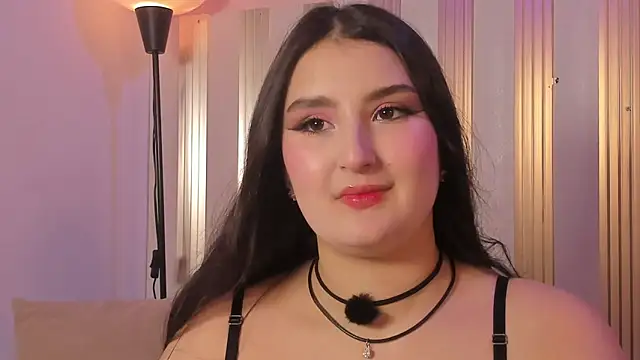 Snapshot of zoe_moon__ chatting on February 27, 2026, 3:51 am zoe moon online show from February 27, 2026, 3:51 am