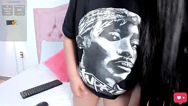 ella owen1 online show from March 9, 2026, 11:58 am