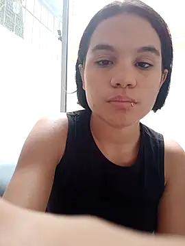 Snapshot of Little-Pussy19 chatting on February 24, 2026, 5:58 pm Little-Pussy19 online show from February 24, 2026, 5:58 pm