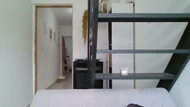 PutaYasmim online show from April 10, 2026, 3:30 pm