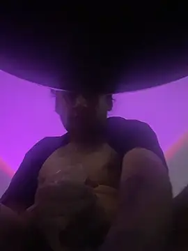 Escalante23 online show from November 9, 2025, 4:44 pm