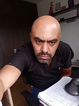 Richardtextexhorny online show from March 3, 2026, 8:49 pm