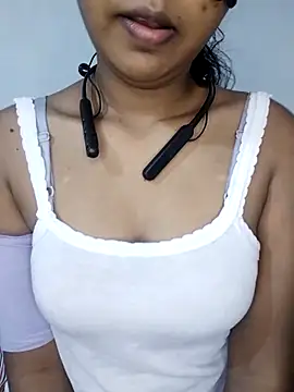 ASHANYA JAYASOORIYA online show from February 26, 2026, 4:34 am