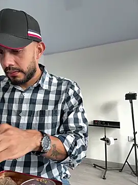 katasanz online show from April 14, 2026, 2:44 pm