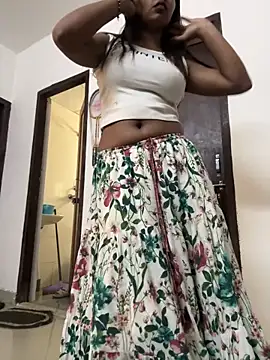 meenu cuties online show from June 5, 2026, 6:40 am
