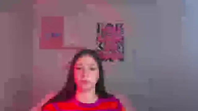 KissMeJulia online show from April 18, 2026, 5:43 am