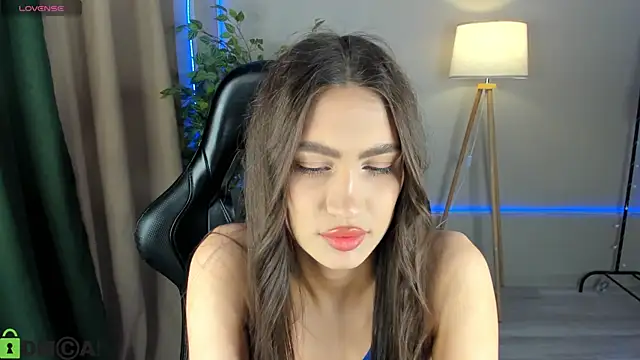 Adele Lanea online show from March 6, 2026, 8:09 am