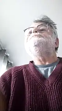 Snapshot of Vieux_pervert chatting on February 21, 2026, 10:28 am Vieux pervert online show from February 21, 2026, 10:28 am