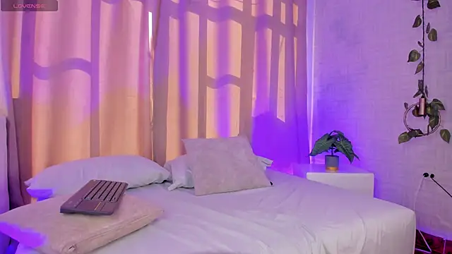 Catalella Rouse online show from March 16, 2026, 8:22 pm