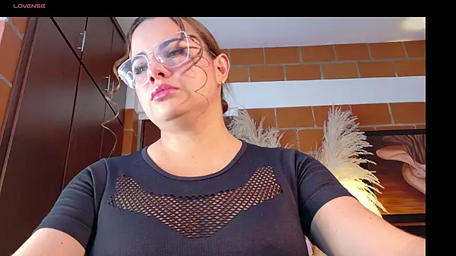 Snapshot of Aria__888 chatting on June 3, 2026, 3:50 pm Aria 888 online show from June 3, 2026, 3:50 pm