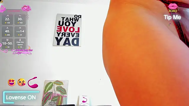 FoxxTattoo online show from March 29, 2026, 1:46 pm