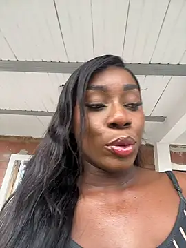 ZarahFerreira online show from February 28, 2026, 10:20 pm