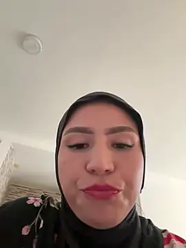 Snapshot of Darsha_Khemu chatting on July 23, 2026, 9:11 pm Darsha Khemu online show from July 23, 2026, 9:11 pm