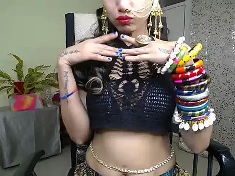 Snapshot of Air_Beauty chatting on February 23, 2026, 4:51 pm Air Beauty online show from February 23, 2026, 4:51 pm