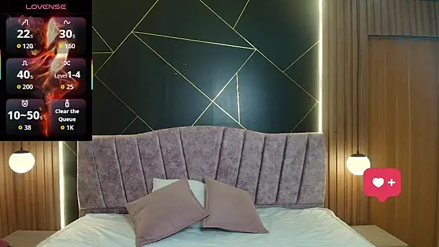 MoriahStorm online show from March 31, 2026, 12:07 pm