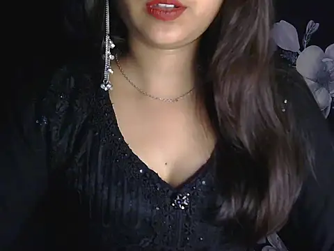 Snapshot of sassy_slut_69 chatting on May 4, 2026, 11:35 am sassy slut 69 online show from May 4, 2026, 11:35 am