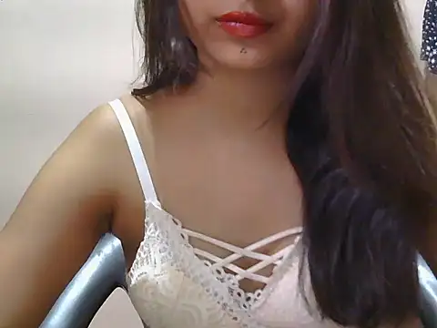 Snapshot of sassy_slut_69 chatting on April 21, 2026, 12:01 pm sassy slut 69 online show from April 21, 2026, 12:01 pm