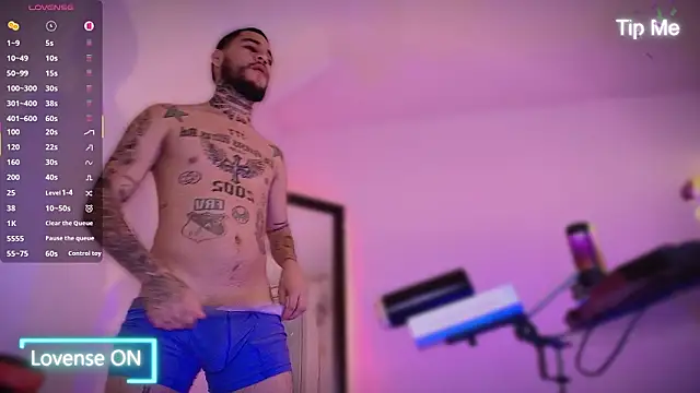 Snapshot of king_of_desire chatting on February 23, 2026, 7:36 pm king of desire online show from February 23, 2026, 7:36 pm