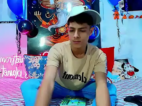 Snapshot of Eliassalvatore_ chatting on March 4, 2026, 12:40 am Eliassalvatore online show from March 4, 2026, 12:40 am