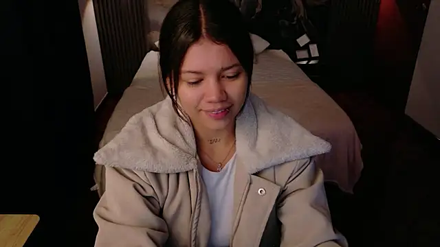 Snapshot of Alessia_Monroe_ chatting on February 24, 2026, 1:34 pm Alessia Monroe online show from February 24, 2026, 1:34 pm