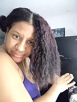 gigiblue89 online show from March 22, 2026, 11:23 am