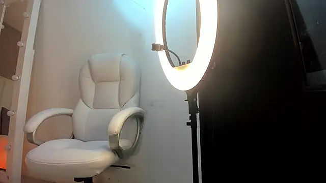 AmyRider  online show from March 17, 2026, 1:52 am