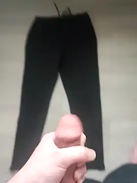 Marlon06  online show from April 13, 2026, 1:59 pm