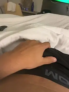 Snapshot of charles23xavier25 chatting on February 27, 2026, 12:11 am charles23xavier25 online show from February 27, 2026, 12:11 am