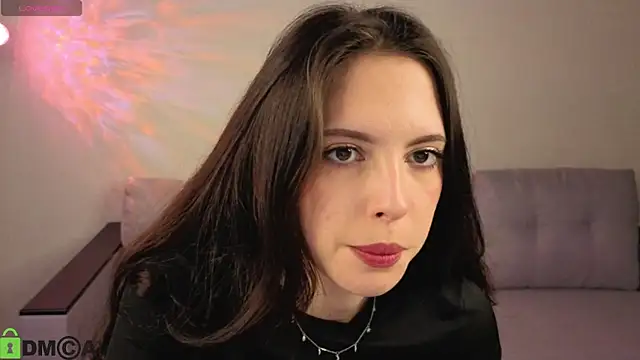 elise robbie online show from March 25, 2026, 9:19 am